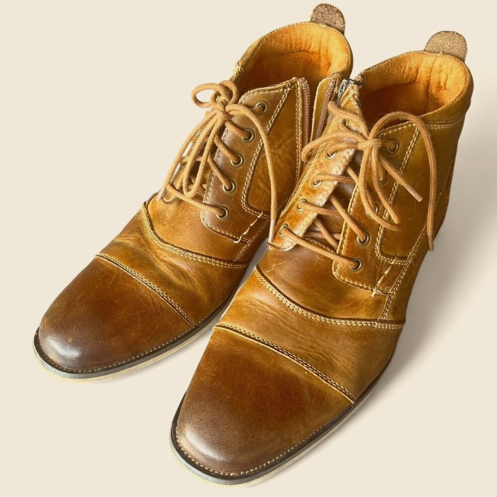 Steve Madden Brown Leather Lace-Up Boots